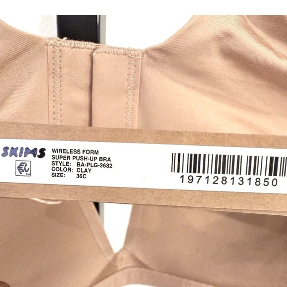 Skims Wireless Form Super Push Up Bra Clay Wireless Padded Tan Beige Size 36C - Picture 2 of 7